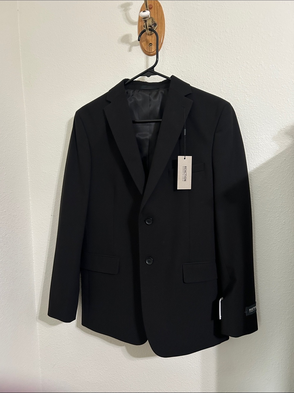 Kenneth Cole Reaction Big Boys Stretch Slim Fit Suit Jacket - Black. 18 reg NEW - Picture 2 of 9